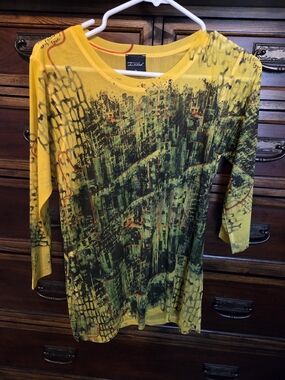 Inoah Yellow & Green Abstract Print Mesh Tunic